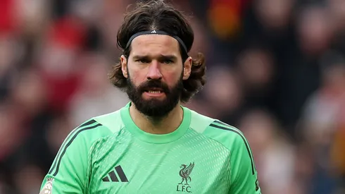 Bournemouth 3 x 2 Liverpool: Arne Slot tem atrito com Alisson e situação gera polêmica. (Foto: Jan Kruger/Getty Images)