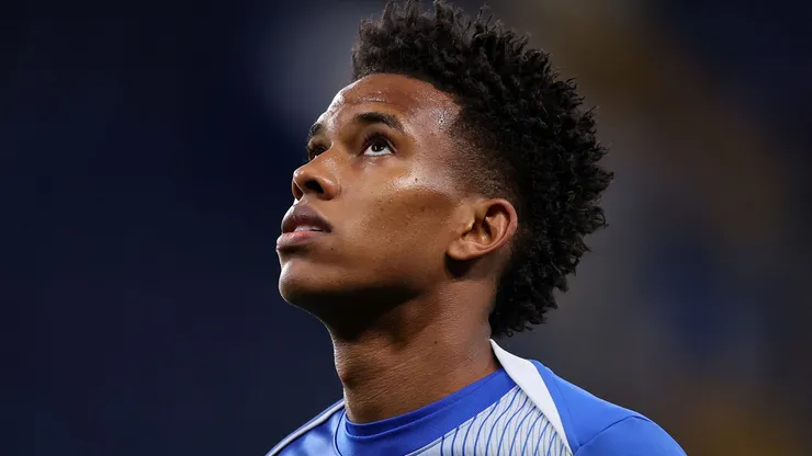 Estêvão em compromisso pelo Chelsea