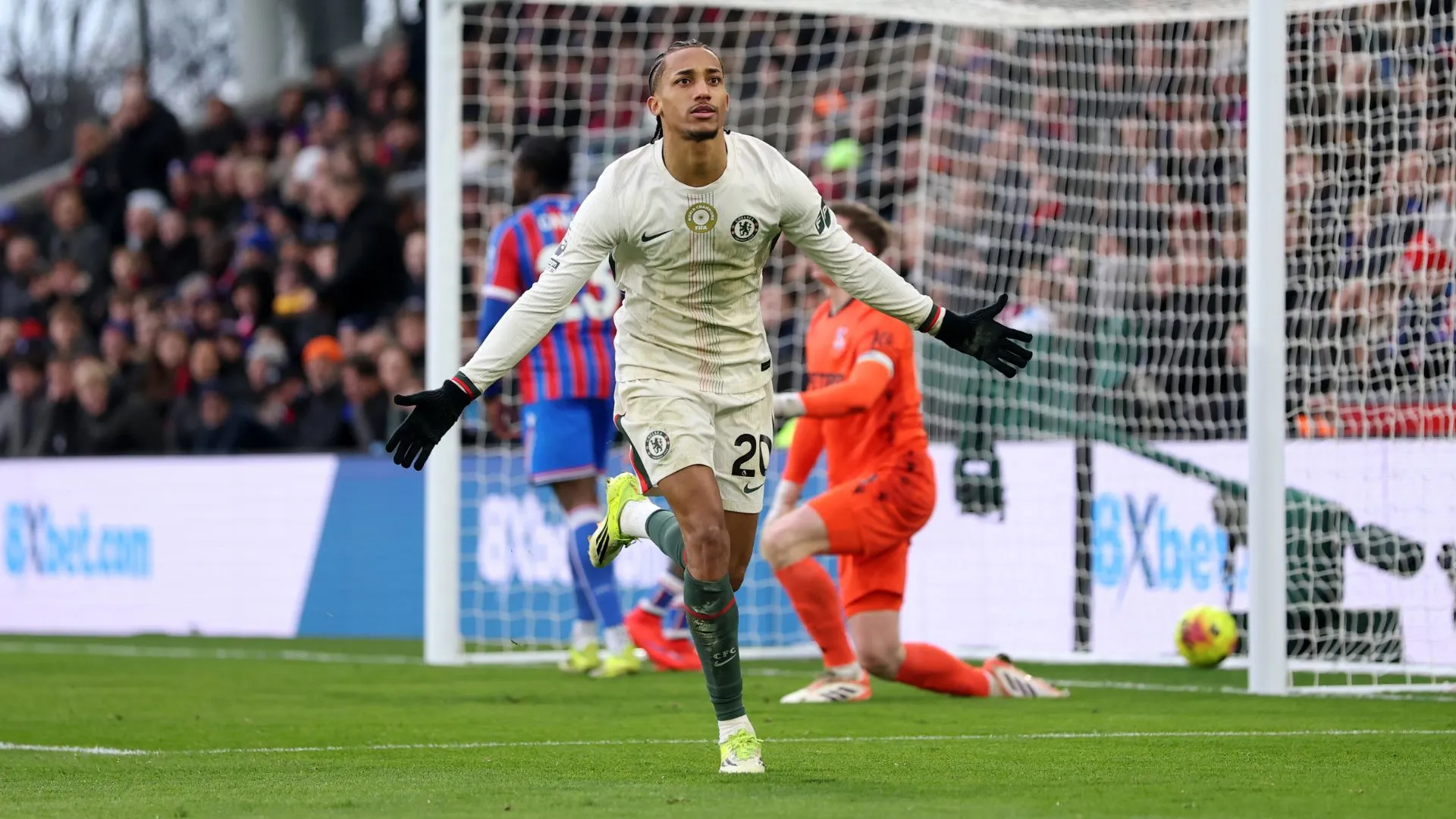 João Pedro fez gol em Crystal Palace x Chelsea após assistência de Estêvão (foto: Julian Finney/Getty Images)