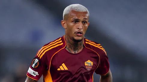 Roma e Milan se enfrentam na Itália. Foto: Paolo Bruno/Getty Images