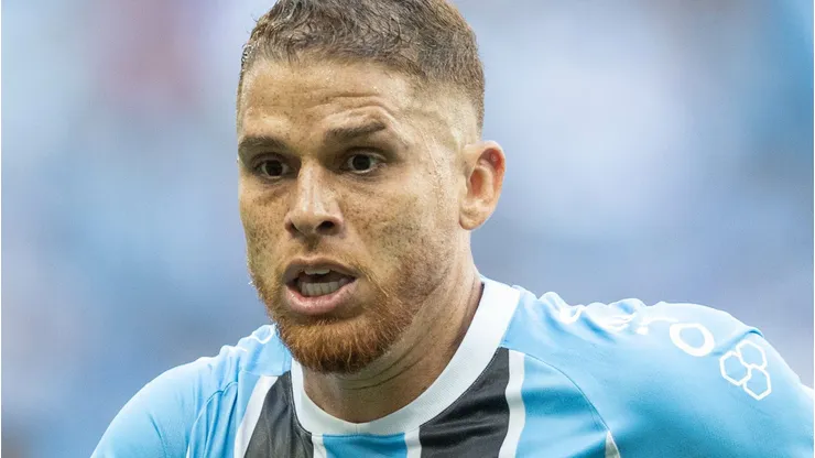 Deportivo Cali busca acordo com o Grêmio pelo empréstimo de Gustavo Cuéllar. Foto: Liamara Polli/AGIF