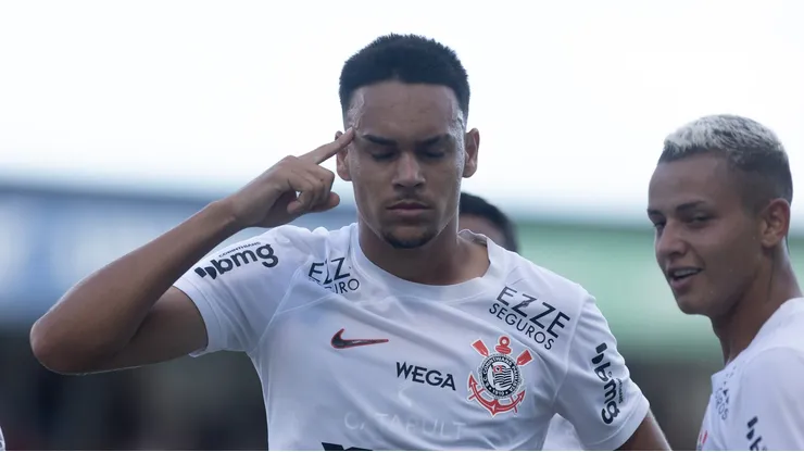 Corinthians negocia empréstimo de João Pedro Tchoca com a Torino . Foto: Leonardo Lima/AGIF