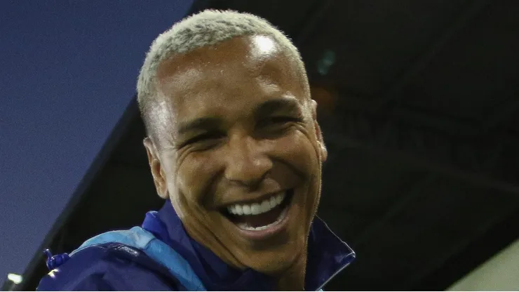 LDU oferece salário de R$ 600 mil por mês para ter Deyverson na Libertadores; Vasco monitora. Foto: Joisel Amaral/AGIF