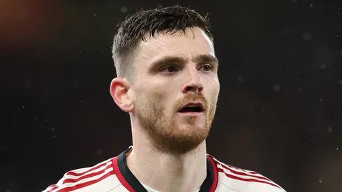 Andrew Robertson deve seguir no Liverpool. (Photo by Michael Steele/Getty Images)