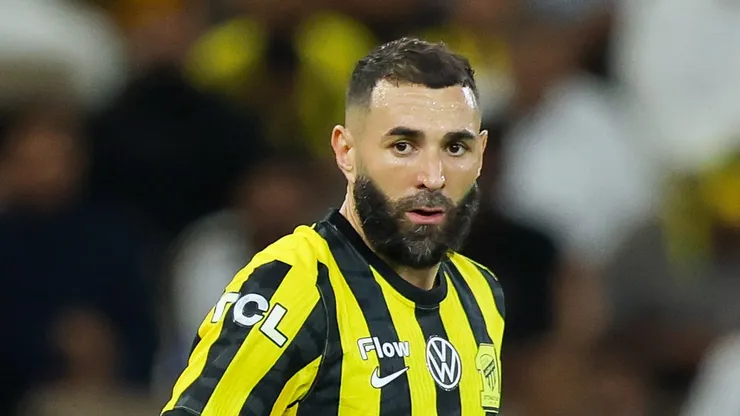 Impasse contratual afasta Karim Benzema de partida contra o Al-Fateh. Foto: Yasser Bakhsh/Getty Images