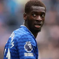 Everton rejeita proposta por Tim Iroegbunam