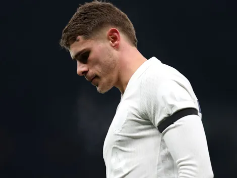 Liverpool projeta reformulação no elenco