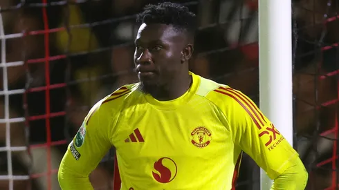André Onana durante partida do Manchester United. (Photo by George Wood/Getty Images)