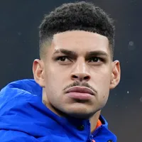 Bournemouth acerta com Rayan e mira atacante Luis Henrique