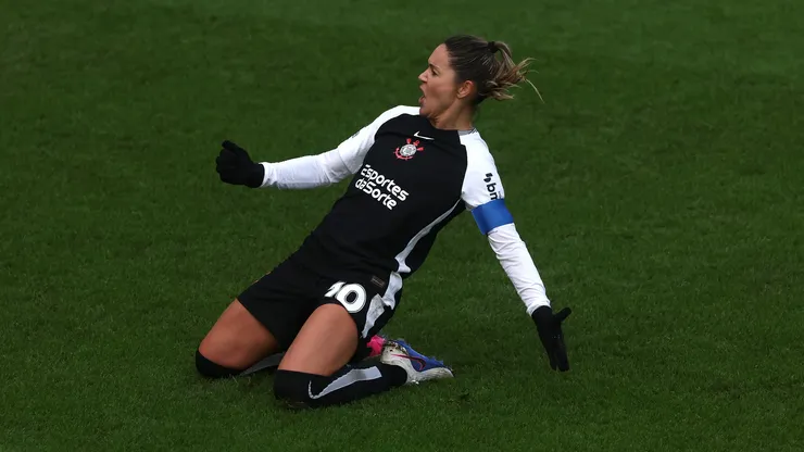 Capitã do Corinthians prega cautela para a final do Mundial de Clubes Feminino - Foto: Richard Pelham/Getty Images
