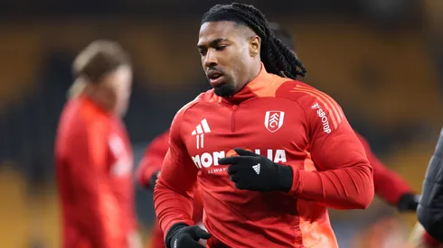Adama Traoré em jogo do Fulham (Naomi Baker/Getty Images)