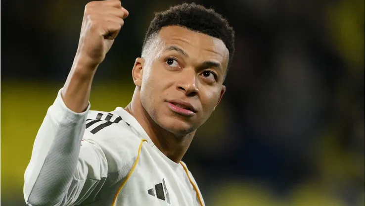 Mbappé em campo pelo Real Madrid (Foto: David Ramos/Getty Images)