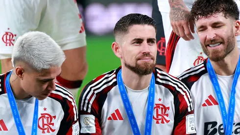Luiz Araújo, Jorginho e Léo Pereira. (Photo by Getty Images/Getty Images)