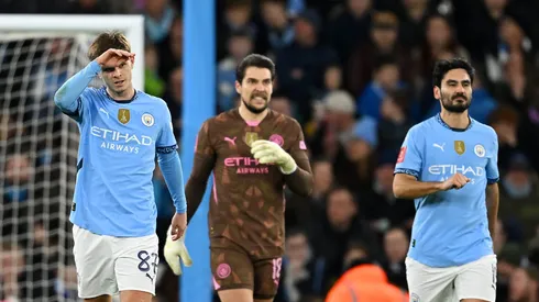 James McAtee, Stefan Ortega e Gundogan. (Photo by Michael Regan/Getty Images)