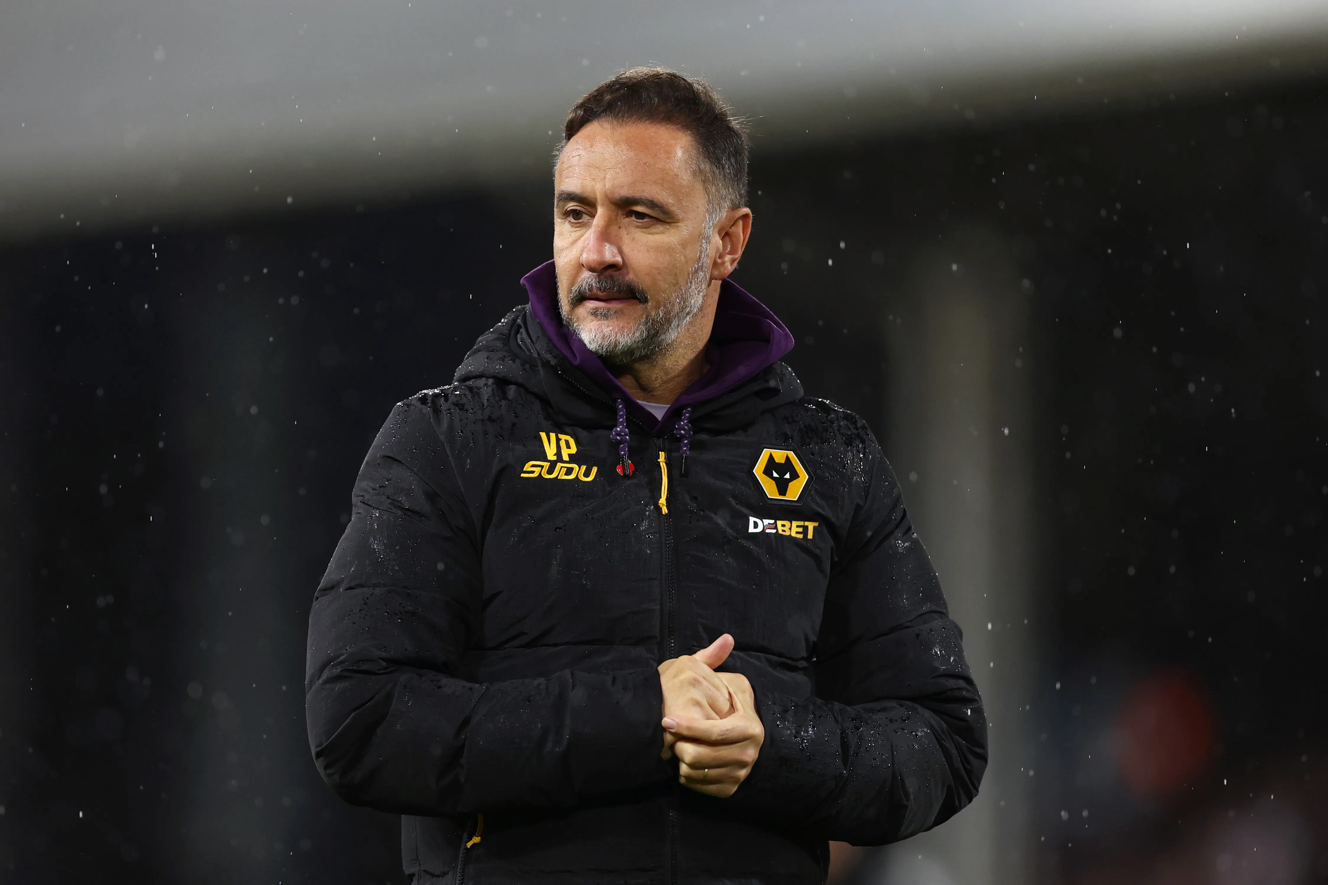 Vitor Pereira em partida do Wolverhampton. (Photo by Dan Istitene/Getty Images)
