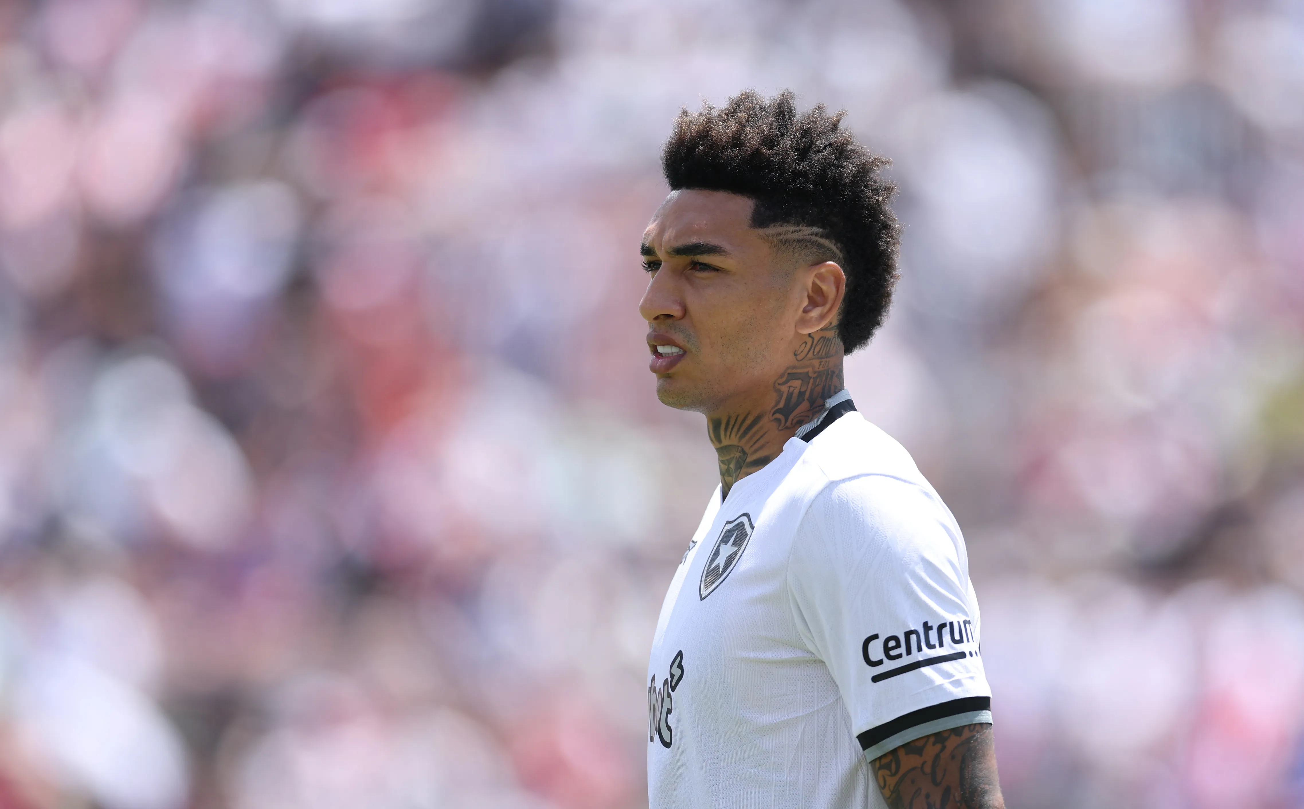 Igor Jesus nos tempos de Botafogo (Foto: Stu Forster/Getty Images)