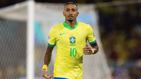 Raphinha em jogo da Seleção Brasileira (Ruano Carneiro/Getty Images)