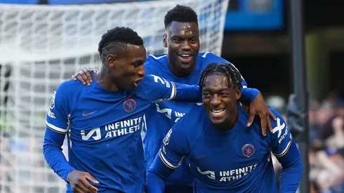 Jogadores do Chelsea comemoram gol da equipe (Photo by Alex Broadway/Getty Images)