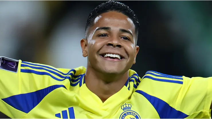 Wesley comemora gol pelo Al-Nassr. (Photo by Abdullah Ahmed/Getty Images)