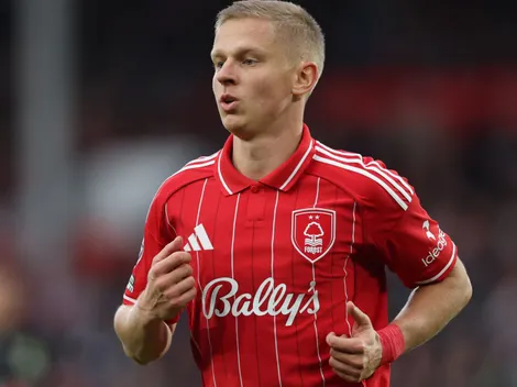 Oleksandr Zinchenko deve deixar o Arsenal para fechar com Ajax