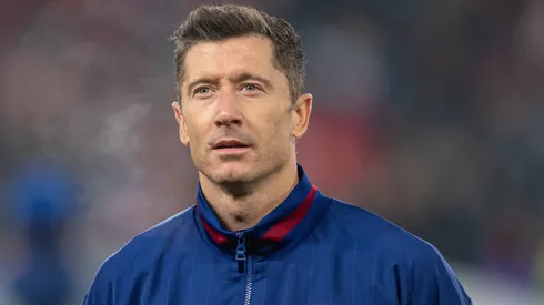 Lewandowski pode estar vivendo sua última temporada no Barcelona, segundo a própria esposa do centroavante. IMAGO / Michal Fajt