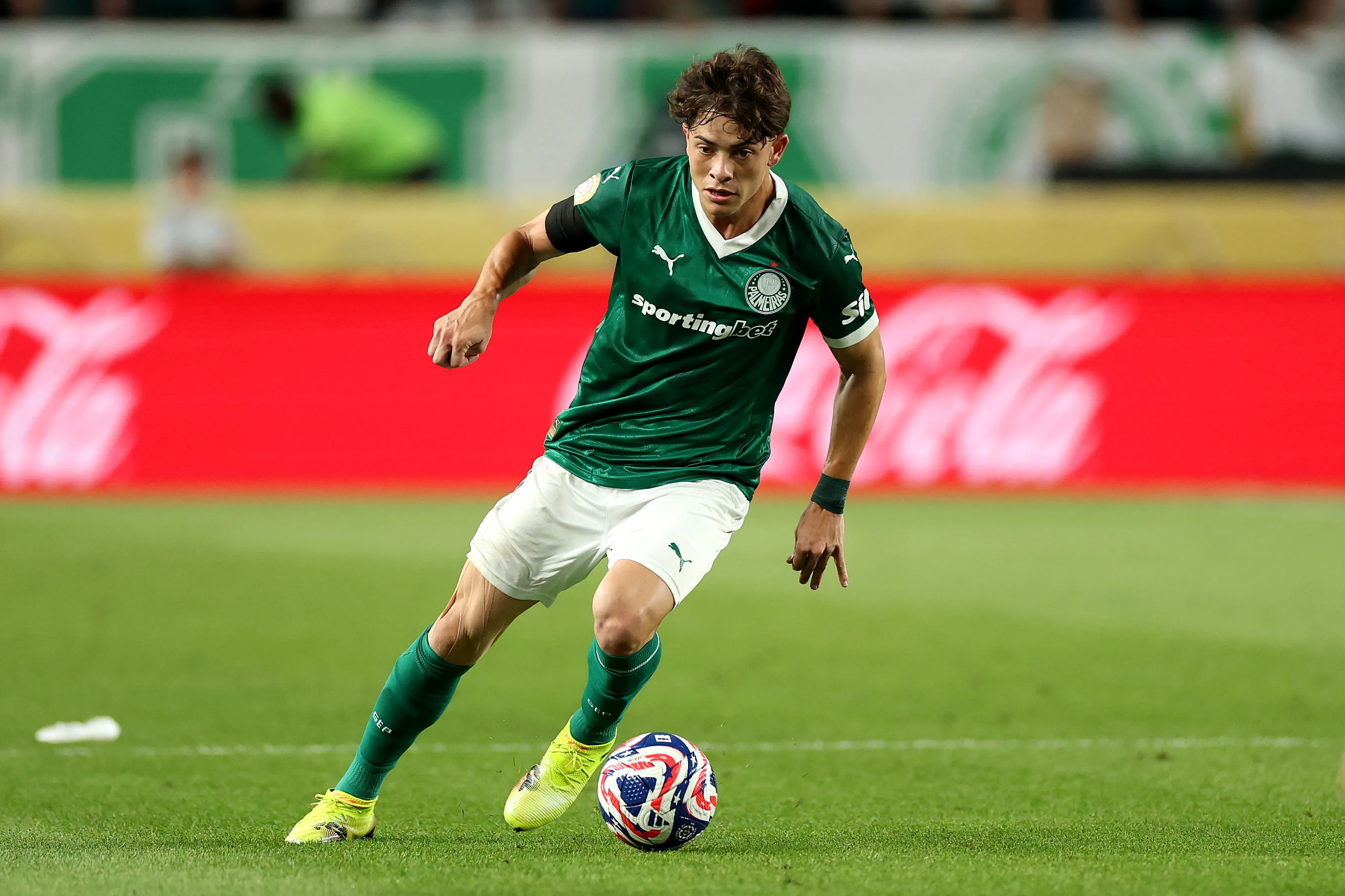 Giay pode deixar o Palmeiras (Foto: Luke Hales/Getty Images)