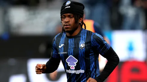 Ademola Lookman está próximo do Fenerbahçe. Foto: Marco Luzzani/Getty Images