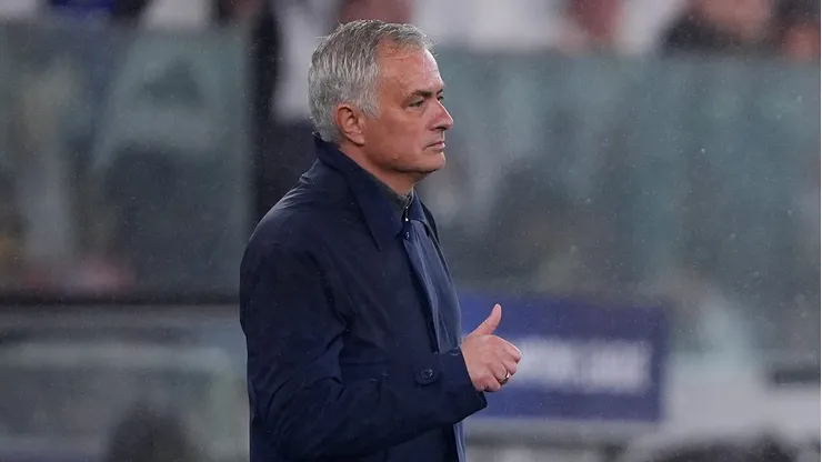 Mourinho prega foco no Tondela após Benfica ser sorteado contra o Real Madrid. (Foto de Jose Manuel Alvarez Rey/Getty Images)
