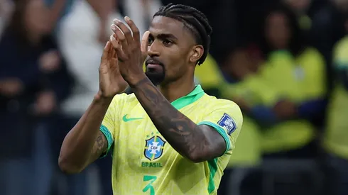 Alexsandro em uma partida com a Seleção Brasileira. Foto: Ricardo Moreira/Getty Images