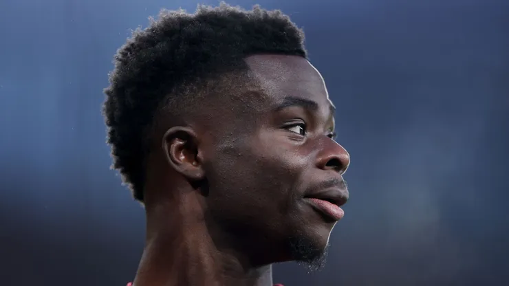 Saka se machucou minutos antes da partida entre Leeds e Arsenal