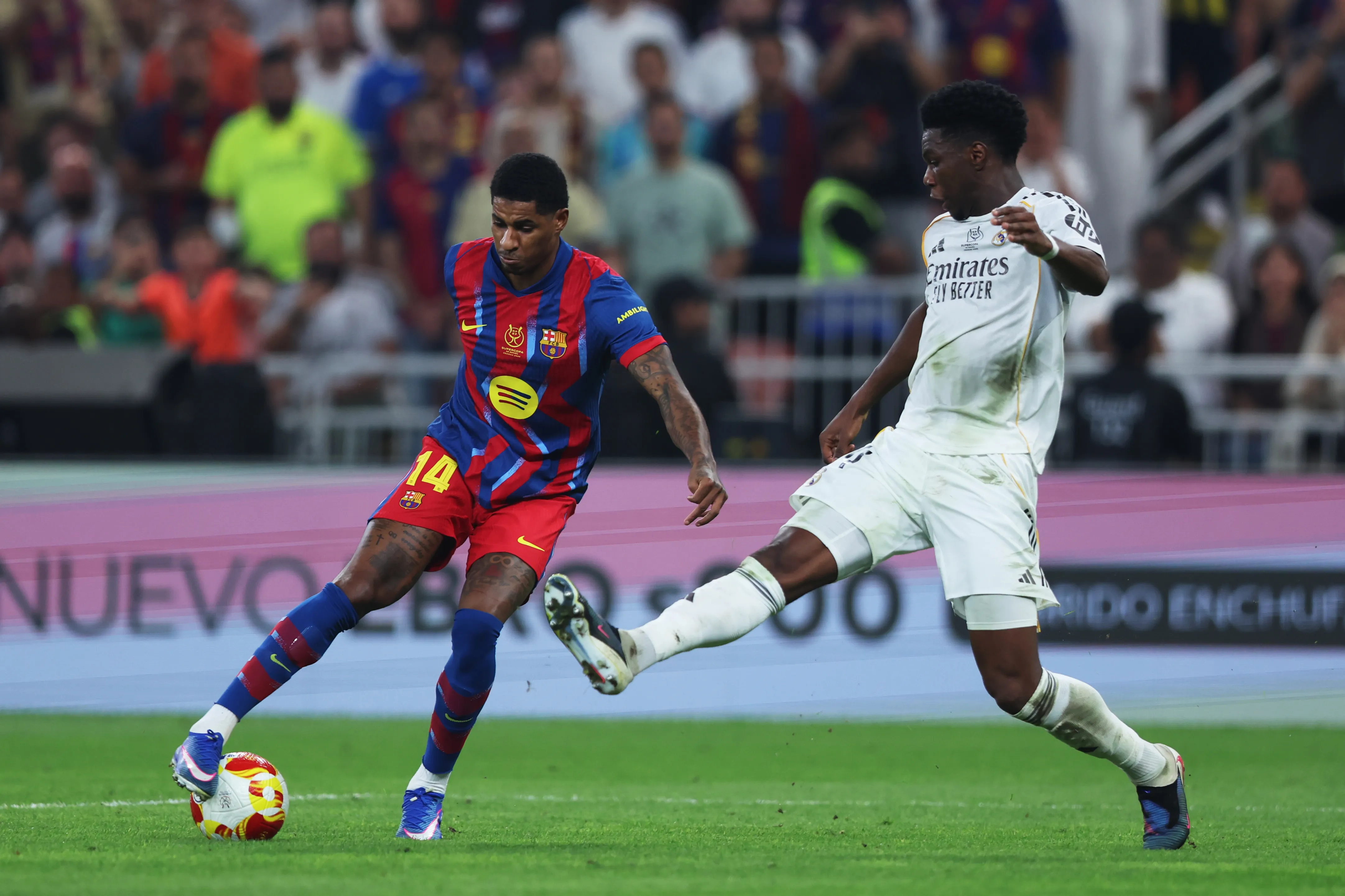 Real Madrid vs Barcelona. Foto: Yasser Bakhsh/Getty Images