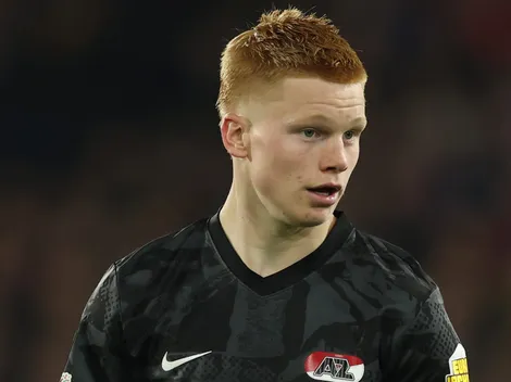 Liverpool prepara oferta de R$ 215 milhões por Kees Smit