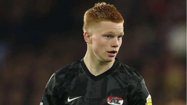 Liverpool avança por Kees Smit. Foto: Richard Pelham/Getty Images