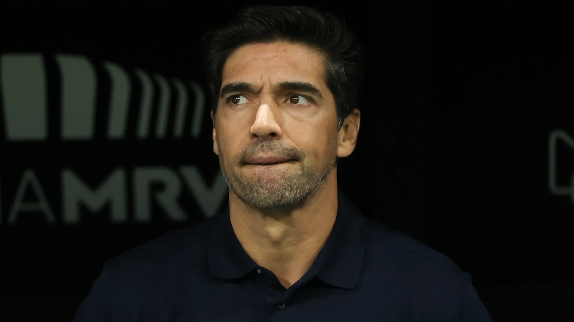 Abel Ferreira durante partida pelo Palmeiras na Arena MRV