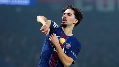 Vitinha comemora gol do PSG. (Photo by Franco Arland/Getty Images)