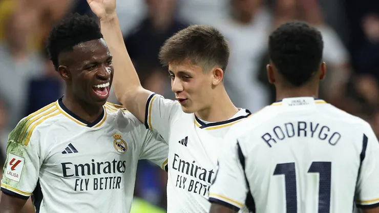 Vini Jr, Rodrygo e Arda Guler. (Photo by Clive Brunskill/Getty Images)