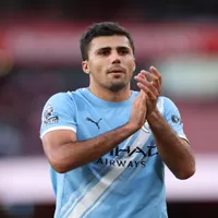 Rodri questiona imparcialidade de decisões da arbitragem contra o Manchester City