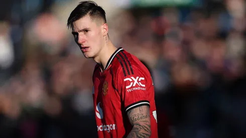Benjamin Sesko evolui no United e muda planos do clube. Foto: Carl Recine/Getty Images