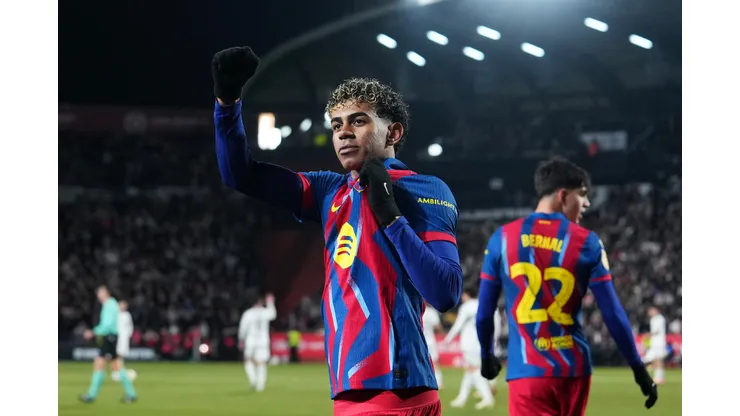 Lamine Yamal marcou um dos gols da classificação do Barça (Photo by Angel Martinez/Getty Images)