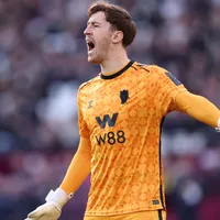 Liverpool mira Robin Roefs, goleiro do Sunderland