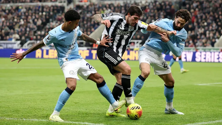 Manchester City e Newcastle jogam por vaga em final de campeonato