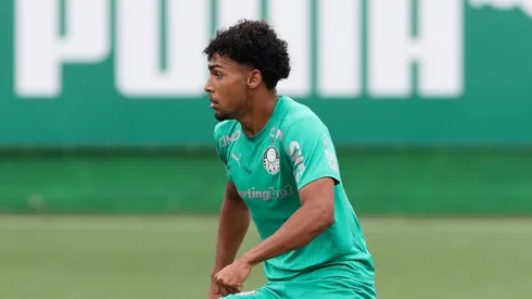 O atacante Luighi em treinamento do Palmeiras (Foto: Cesar Greco/Palmeiras/by Canon)