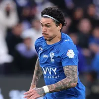 Darwin Nuñez pede para sair e negocia com o Fenerbahçe