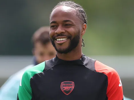 Palm City, dos Emiradores Árabes, quer contratar Sterling