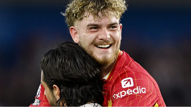 Harvey Elliott e Szoboszlai. (Photo by Mike Hewitt/Getty Images)
