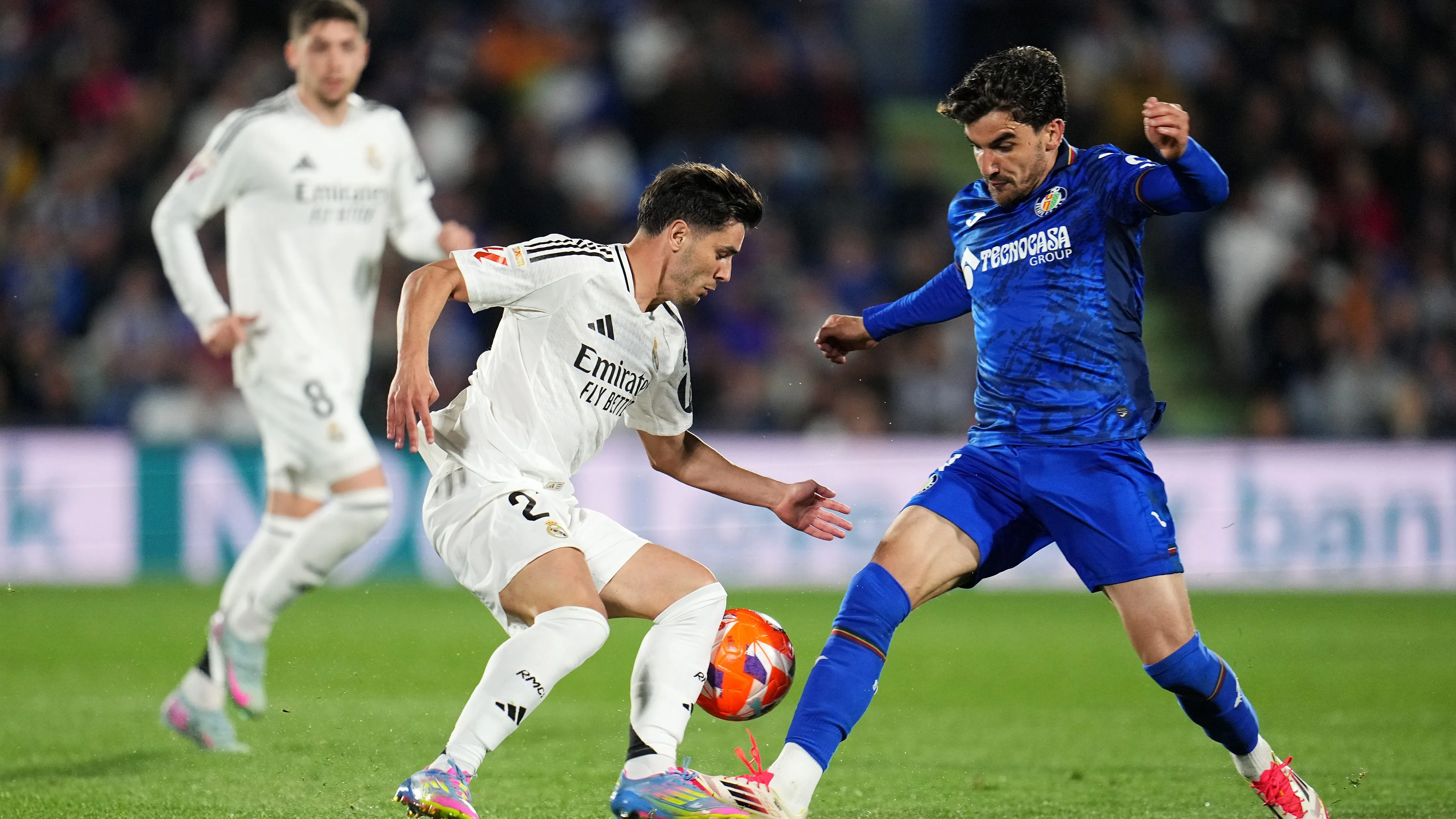 Mauro Arambarri, alvo do Vasco, em jogo do Getafe. Foto: Aitor Alcalde/Getty Images