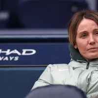 Sonia Bompastor comenta pressão no comando do Chelse