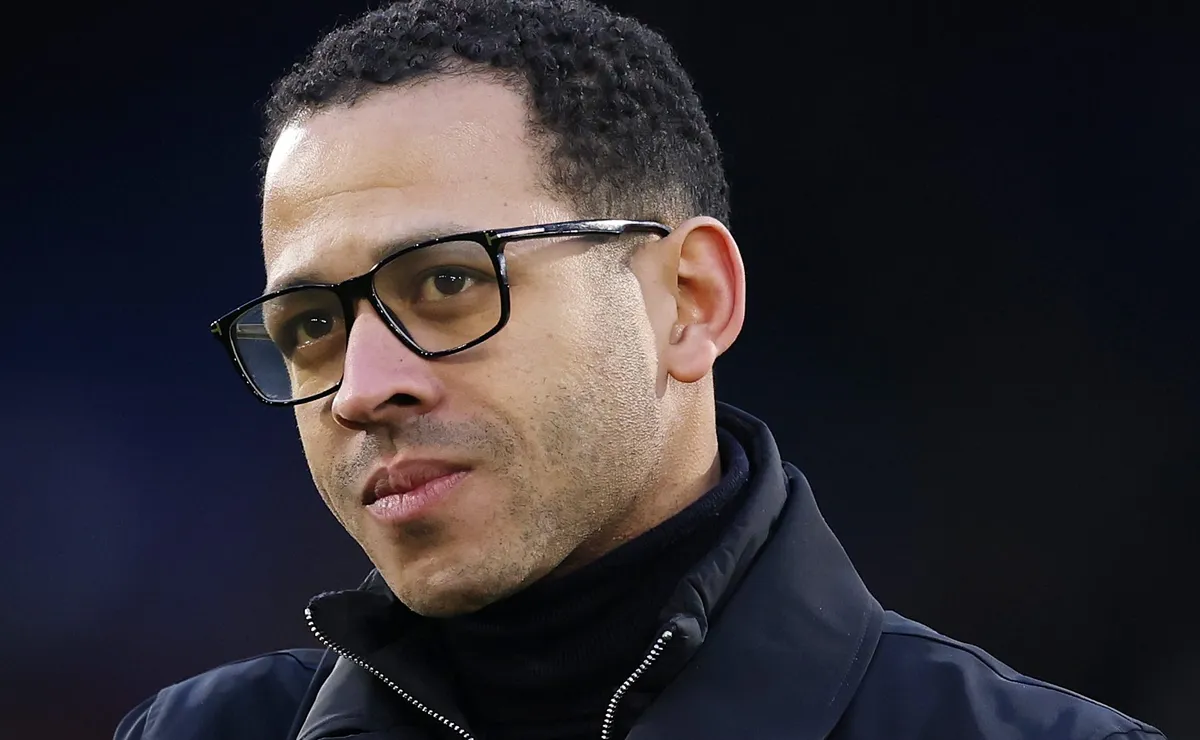 Chelsea recebe pedido de Liam Rosenior, que quer Valentín Barco