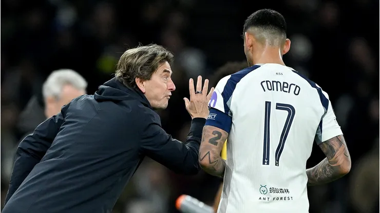 Thomas Frank garante permanência de Romero como capitão após críticas à diretoria. (Foto: Shaun Botterill/Getty Images)