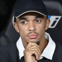 Reds não têm intenção de recontratar Alexander-Arnold no momento